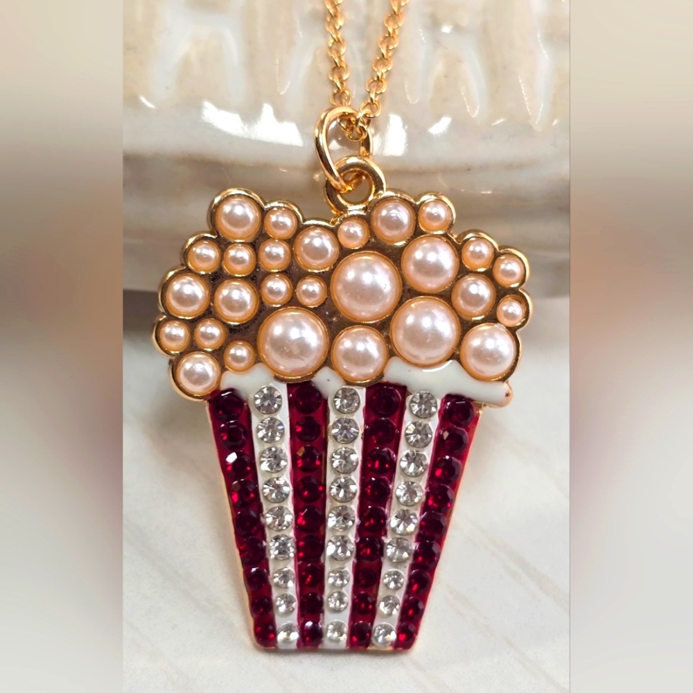 Gold Popcorn Pendant Necklace with Pearls and Crystals
